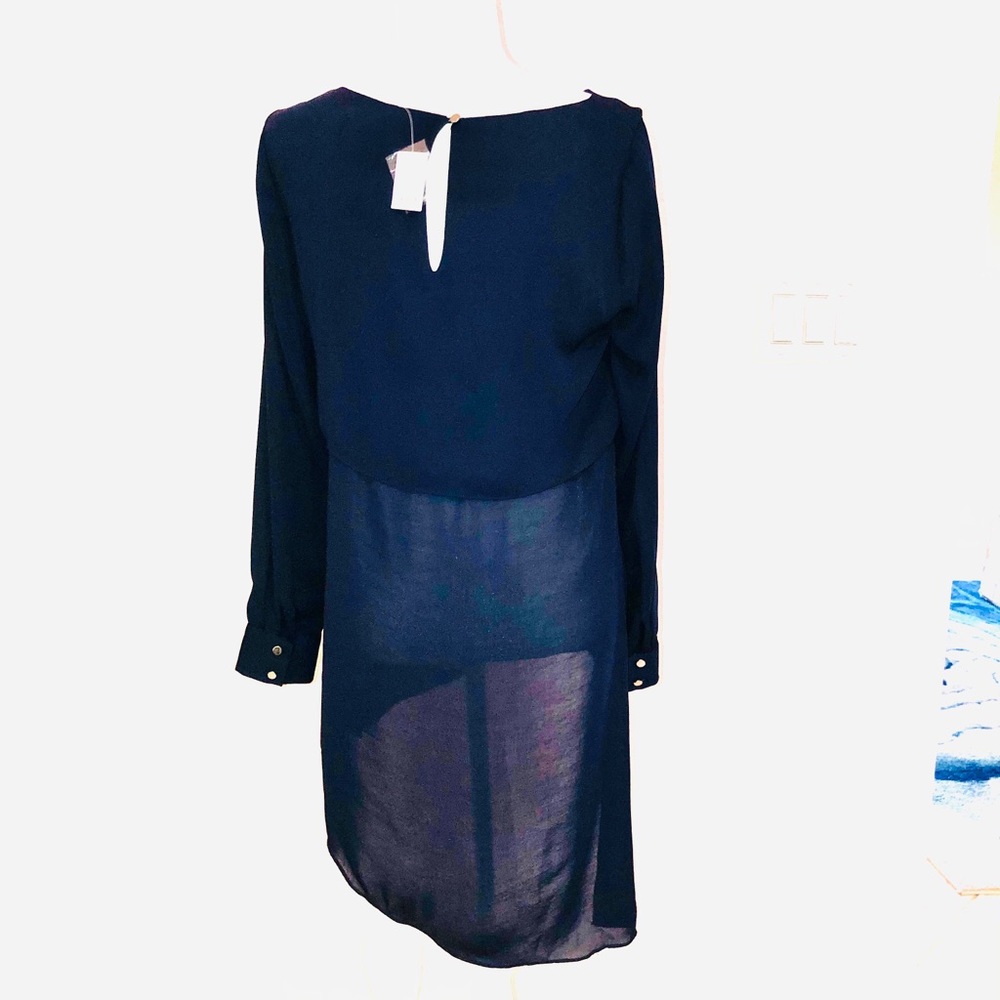 Tunic - Picture 2 of 5